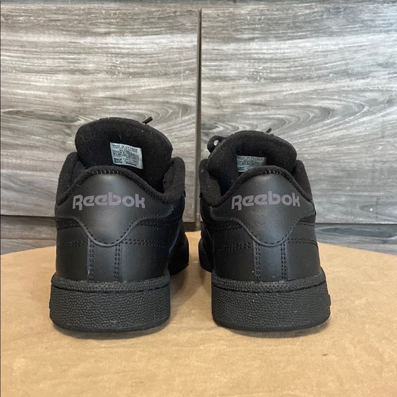 Reebok Club c 85 Black with Matte Finish - Picture 4 of 5